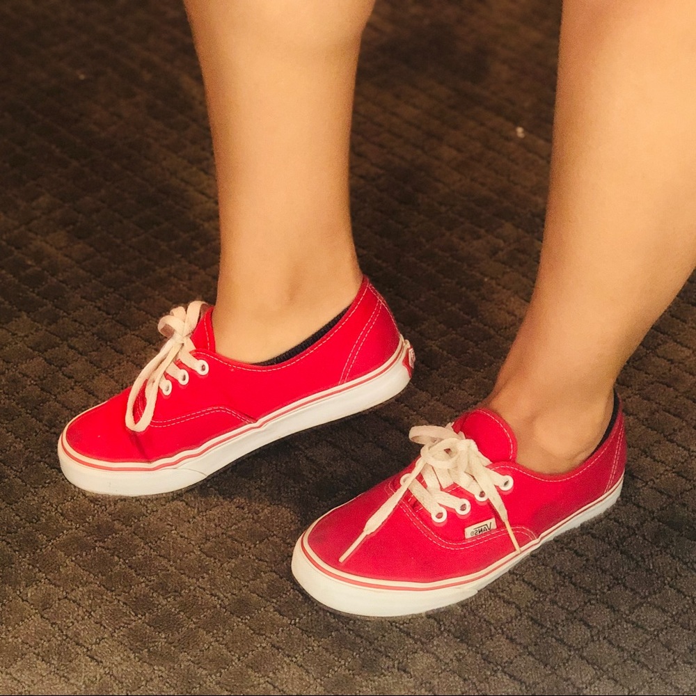 Vans Authentic Red